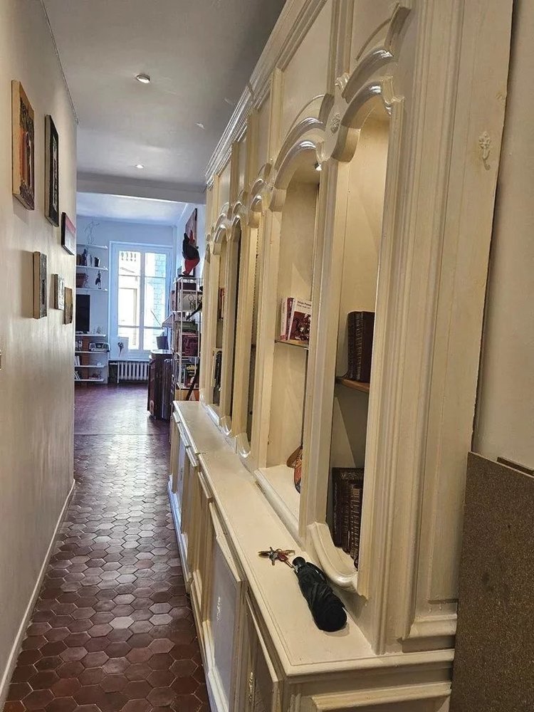 Property photo in Carre d'Or