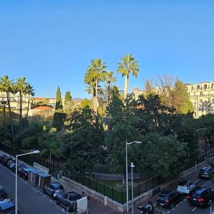 Property in Carre d'Or