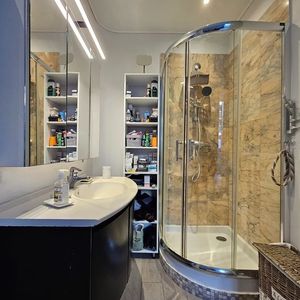 Property in Carre d'Or