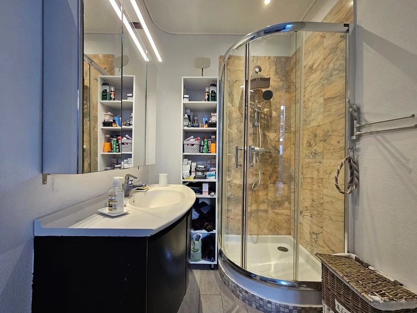 Property photo in Carre d'Or