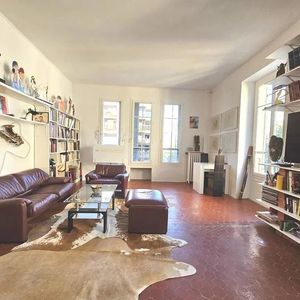 Property in Carre d'Or