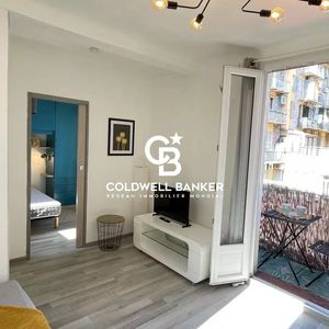 Property in Carre d'Or