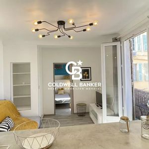 Property in Carre d'Or