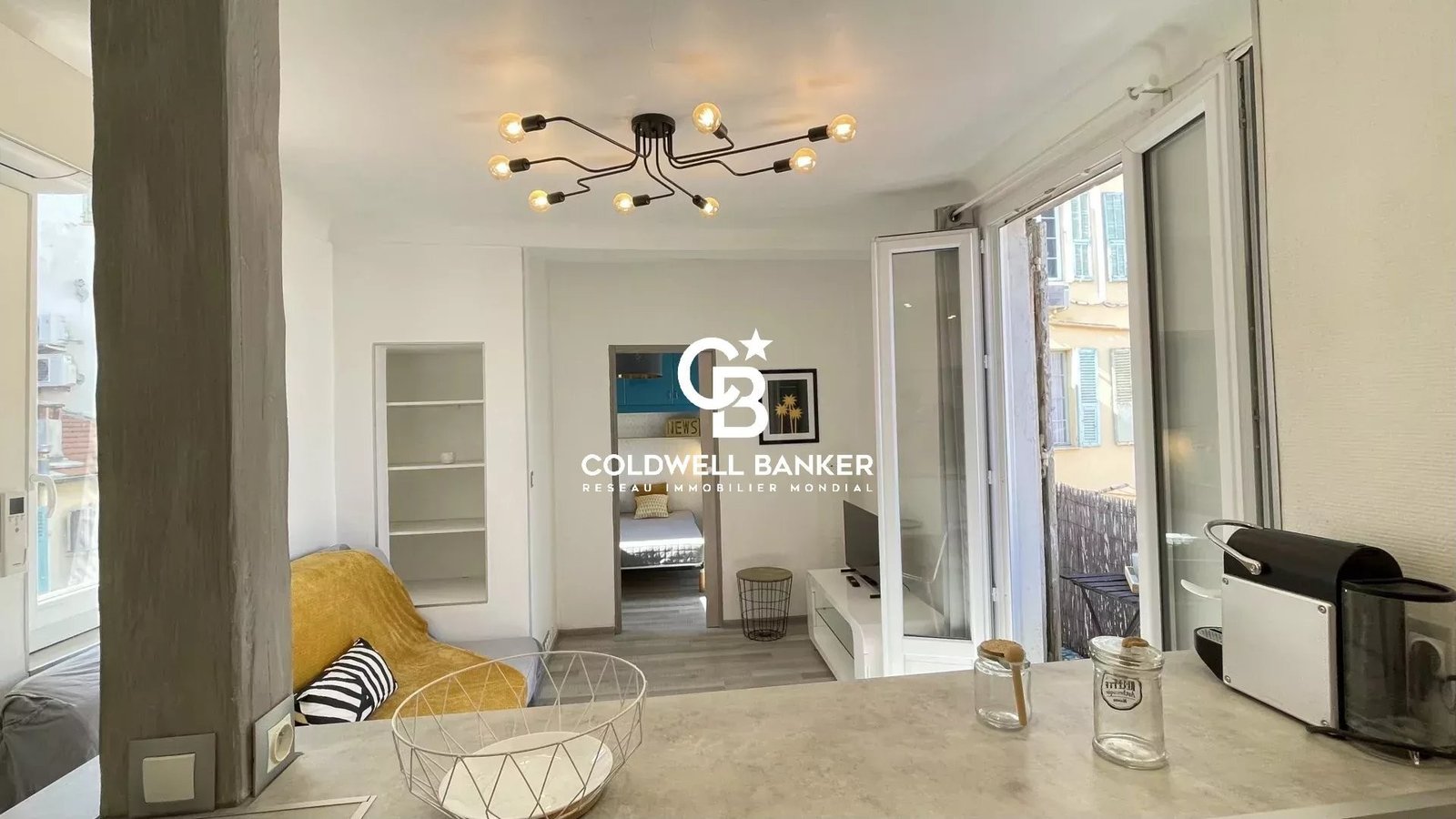 Property photo in Carre d'Or