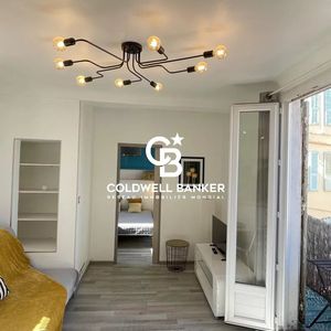 Property in Carre d'Or