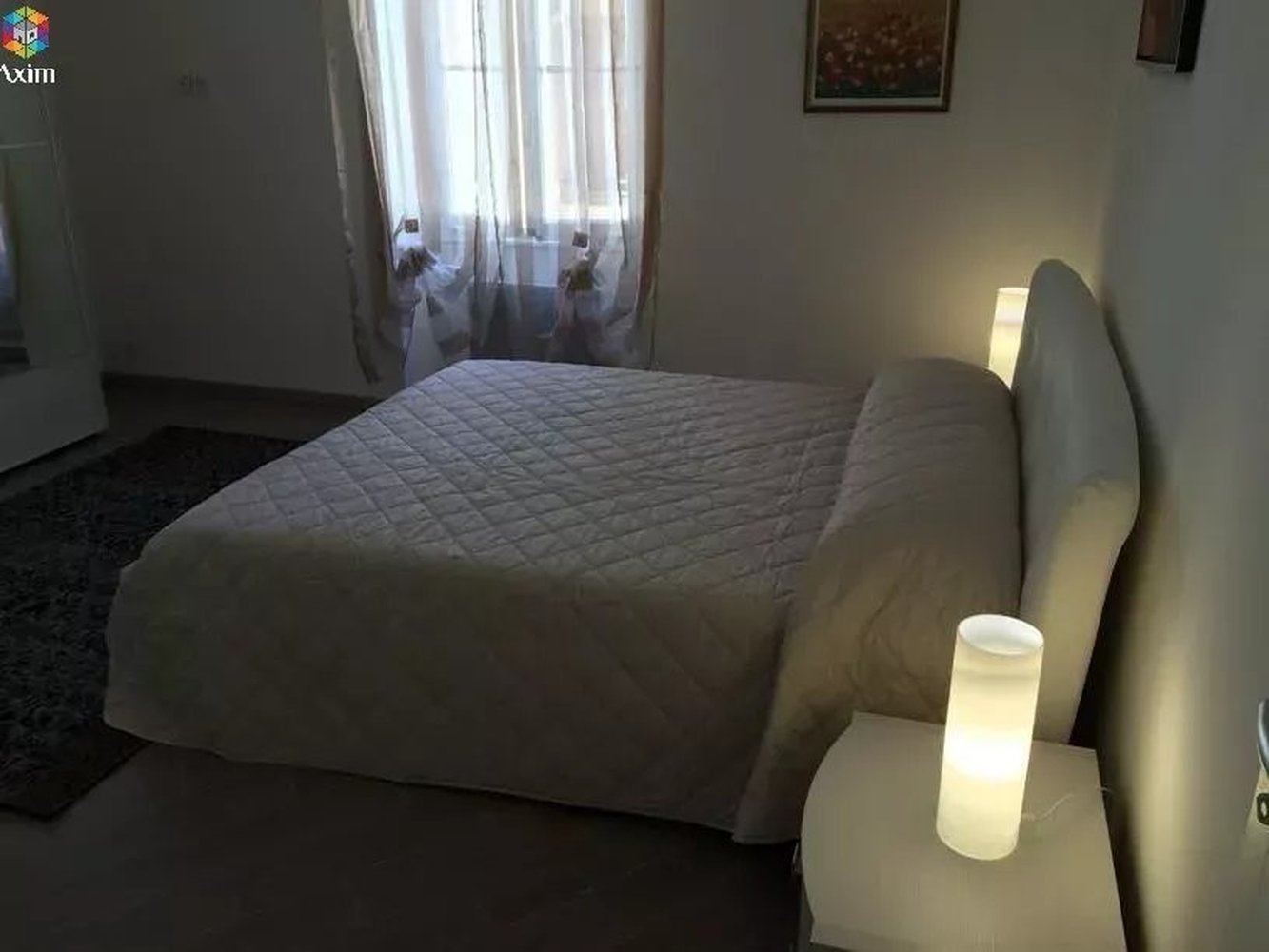 Property photo in Carre d'Or