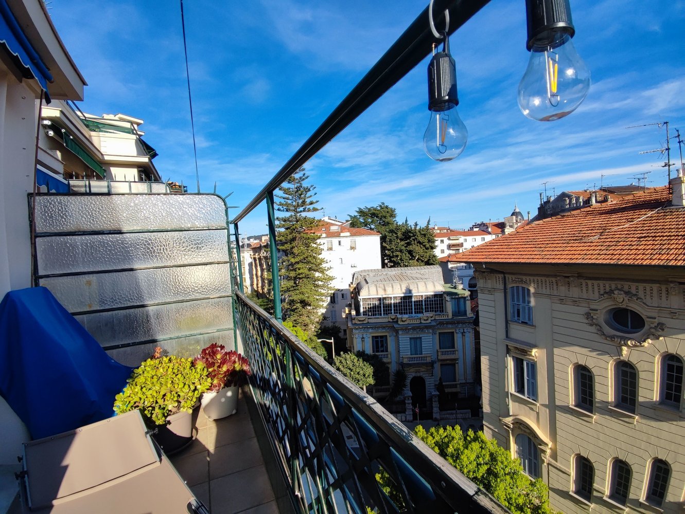 Property photo in Carre d'Or