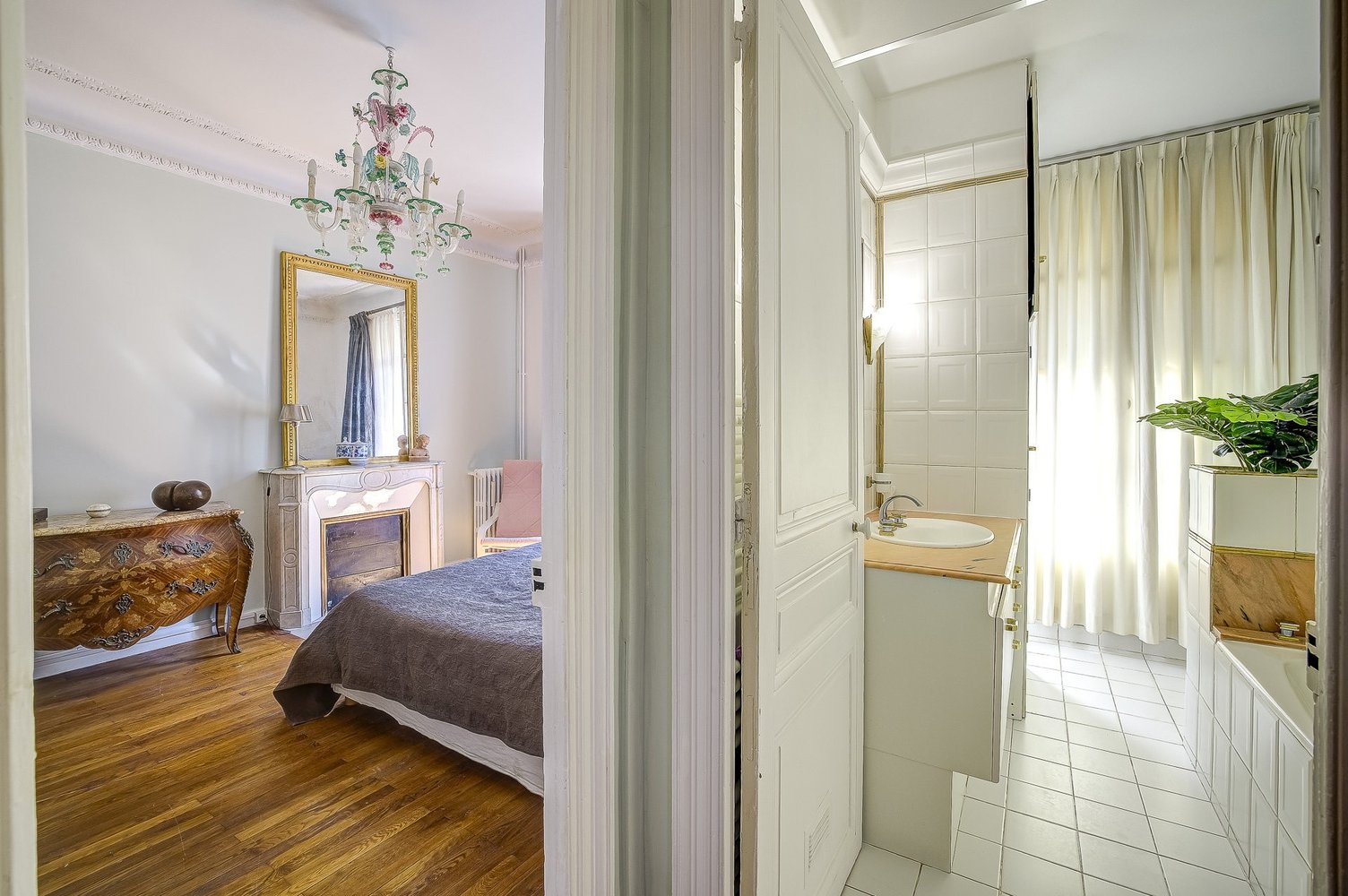 Property photo in Carre d'Or