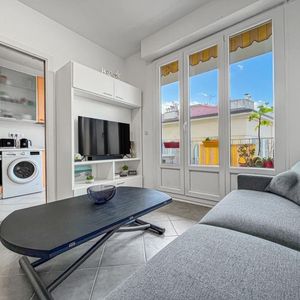 Property in Carre d'Or