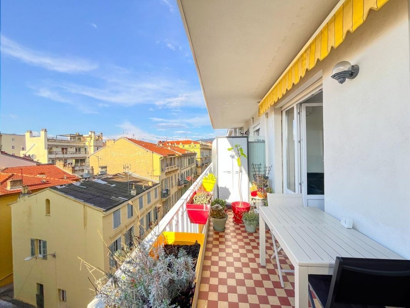 Property photo in Carre d'Or