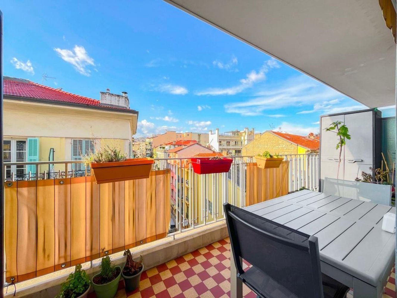 Property photo in Carre d'Or