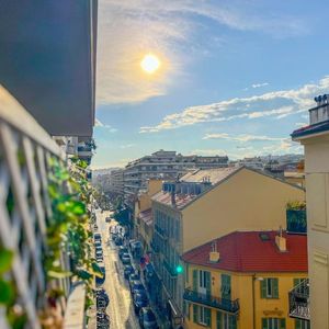 Property in Carre d'Or