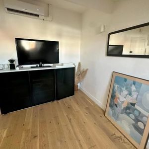 Property in Musicians Quarter