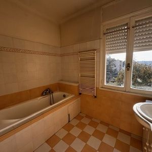 Property in Musicians Quarter