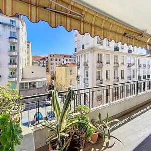 Property in Musicians Quarter