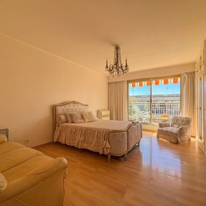 Property in Musicians Quarter