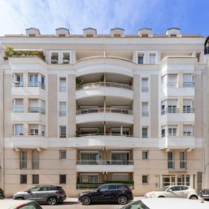 Property in Musicians Quarter