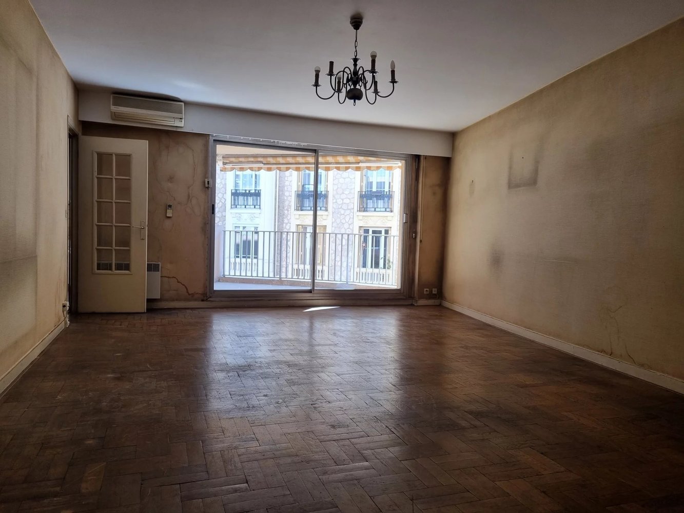 Property photo in Musicians Quarter