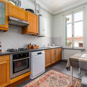 Property in Musicians Quarter