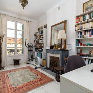 Property in Musicians Quarter