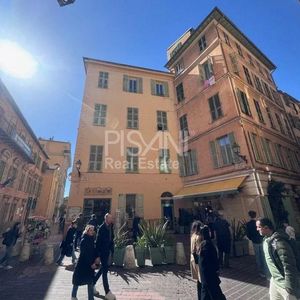 Property in Old Town