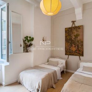 Property in Old Town