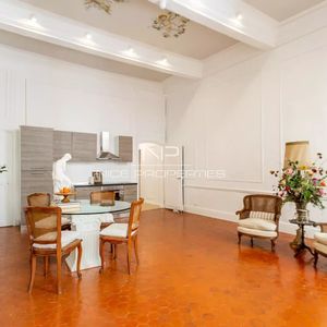 Property in Old Town