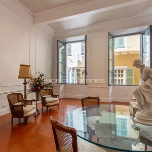 Property in Old Town