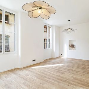 Property in Old Town