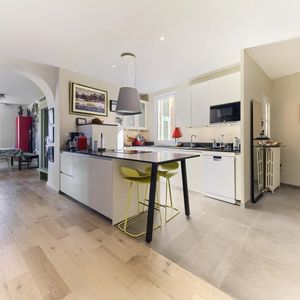 Property in Old Town