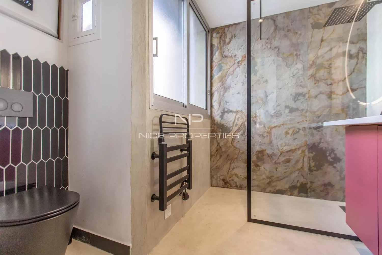 Property photo in Port