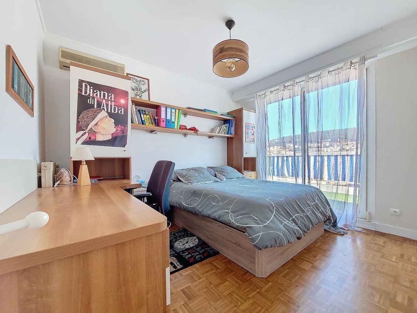 Property photo in Port