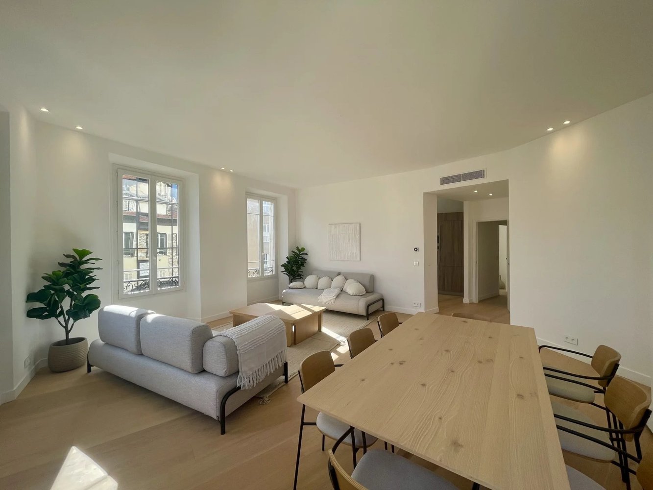 Property photo in Port