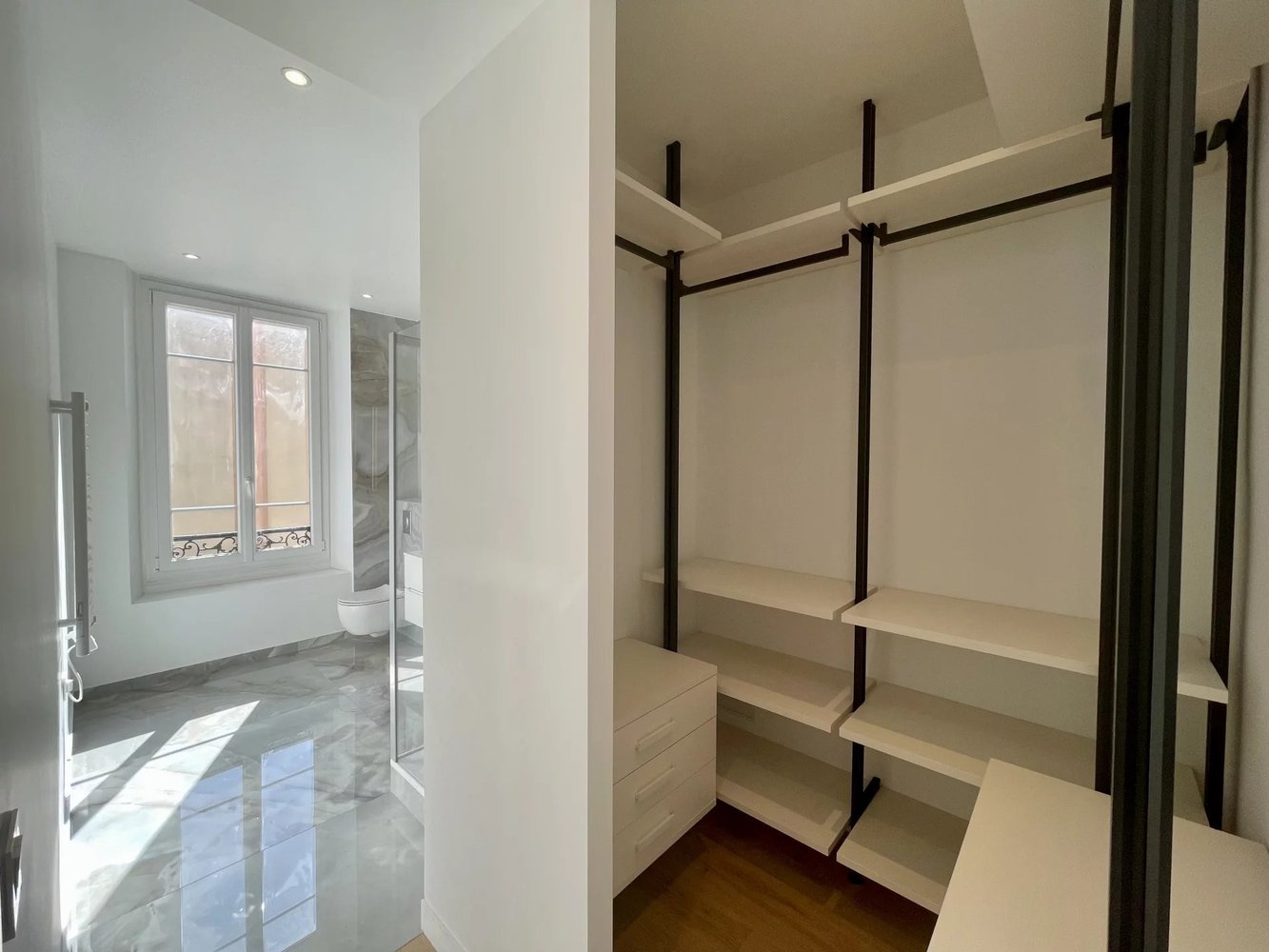 Property photo in Port