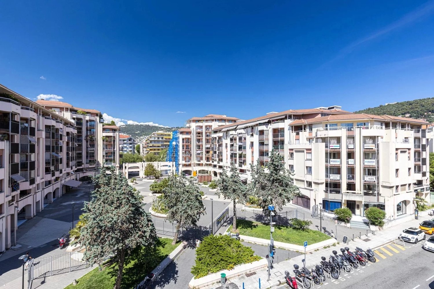 Property photo in Port