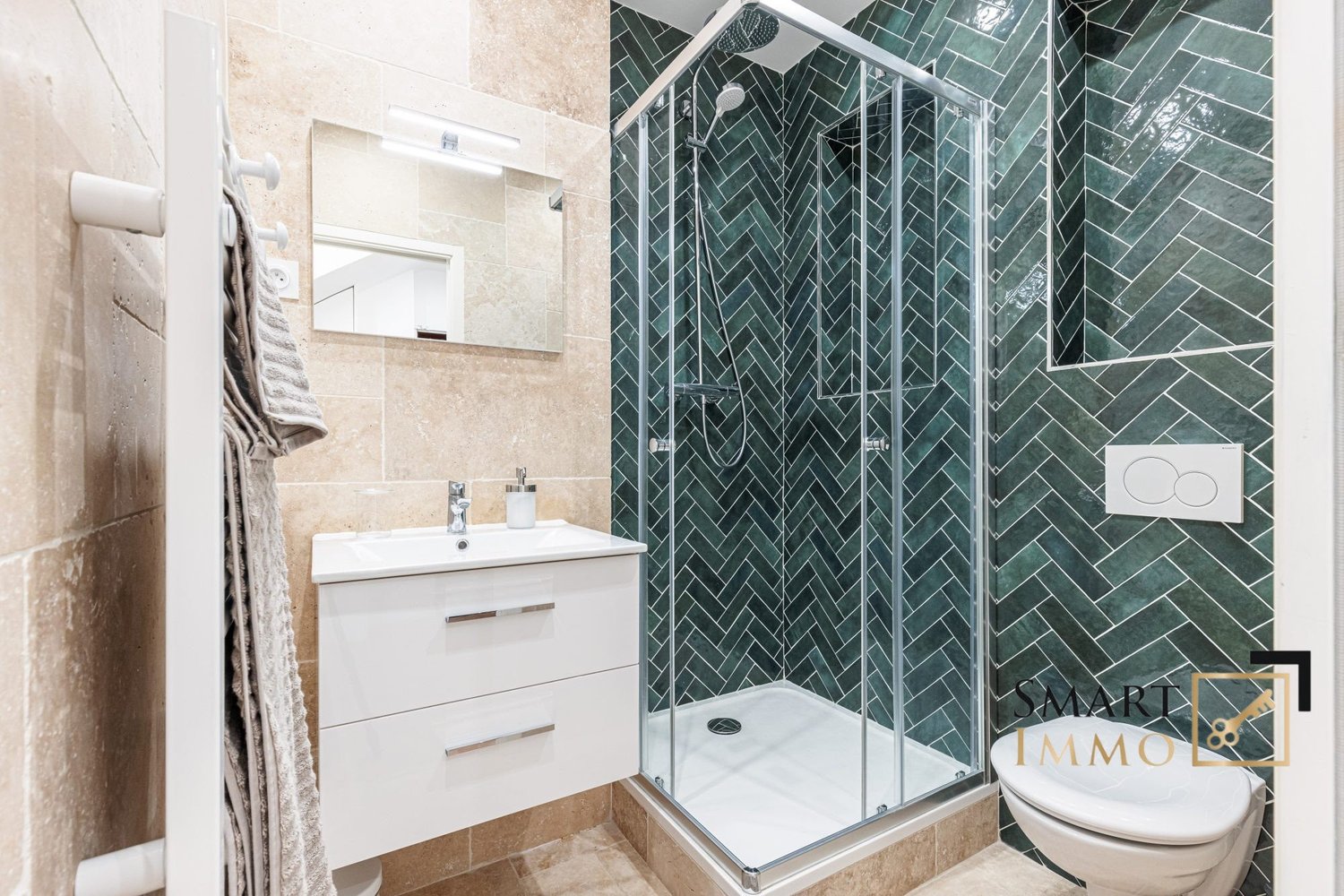 Property photo in Port