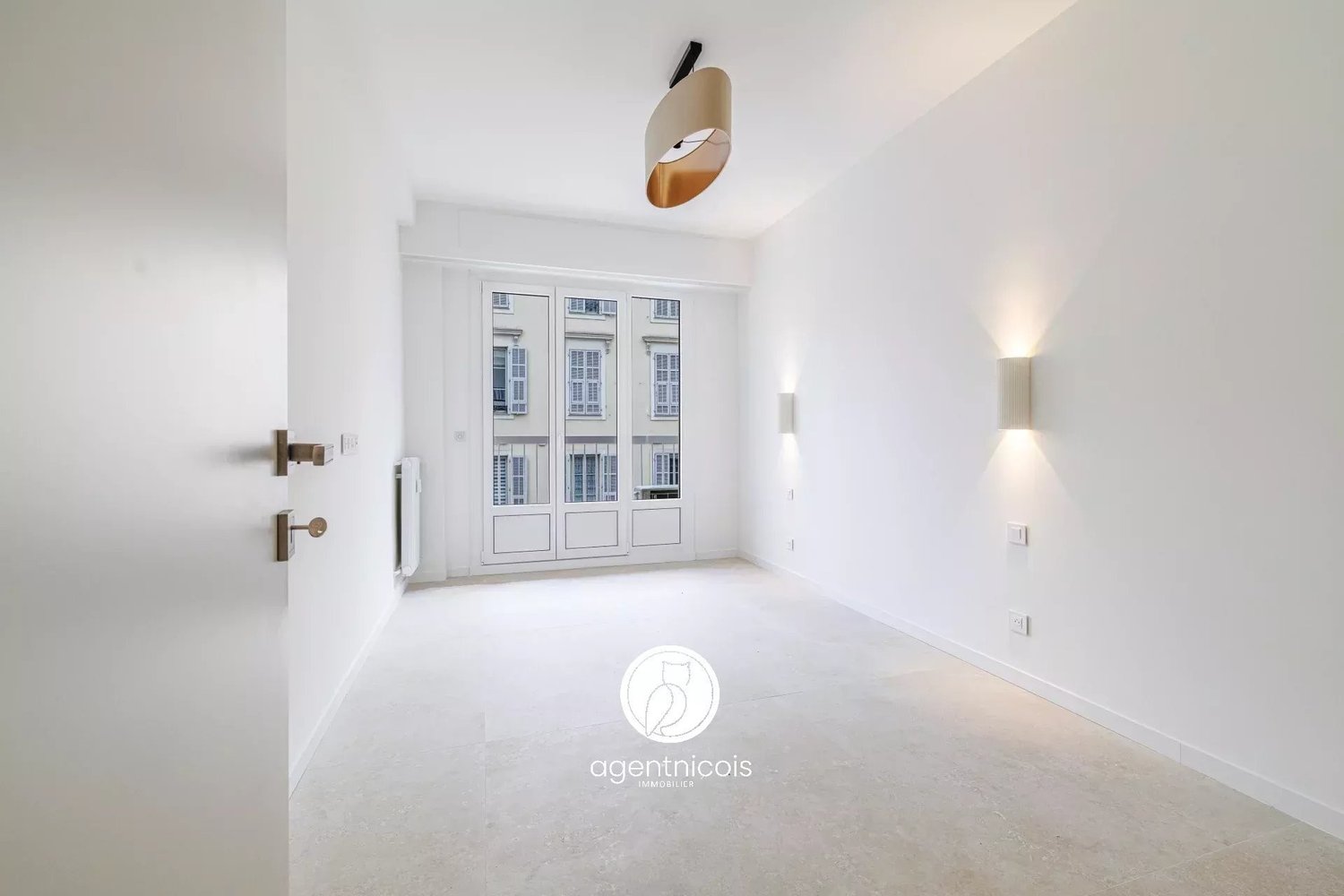 Property photo in Port