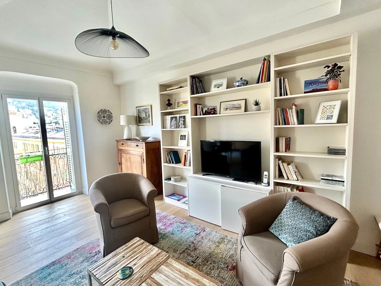 Property photo in Port