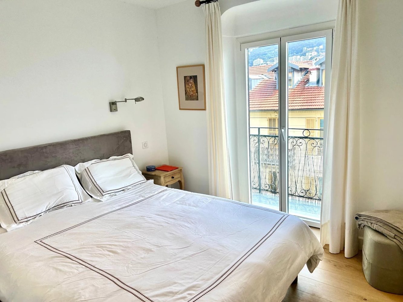 Property photo in Port