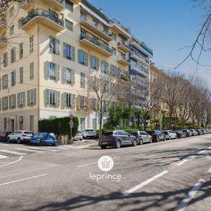 Property in Carre d'Argent