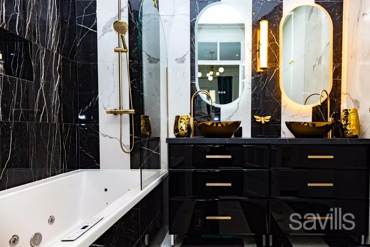 Property photo in Carre d'Argent