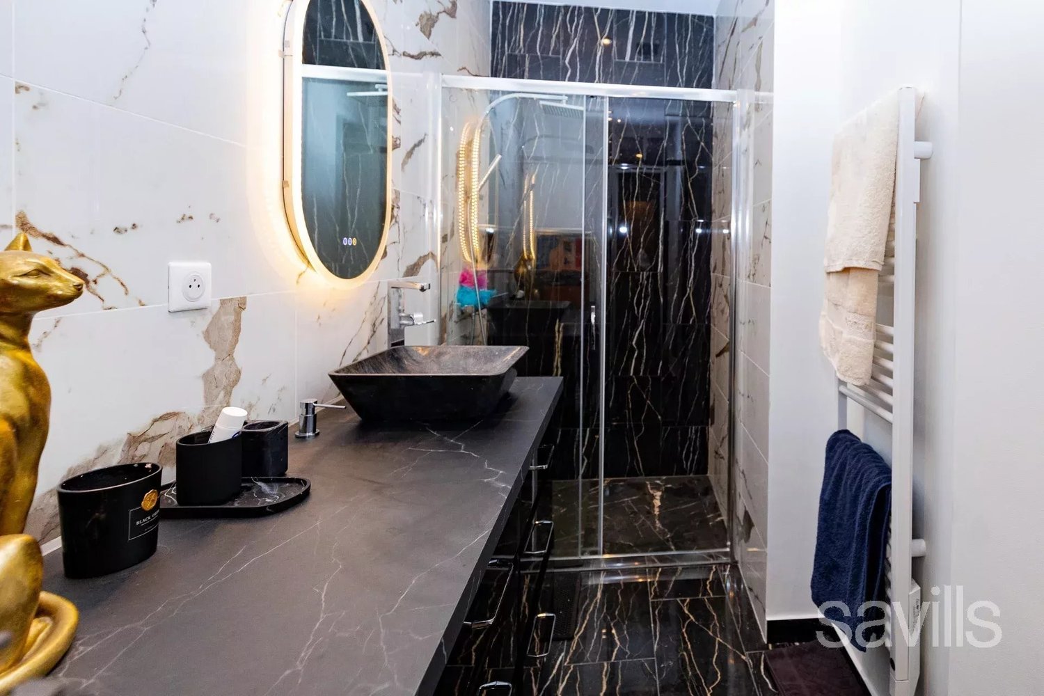 Property photo in Carre d'Argent