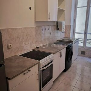 Property in Carre d'Argent