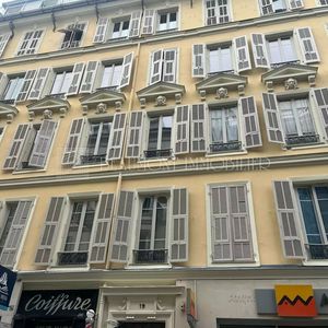 Property in Carre d'Argent