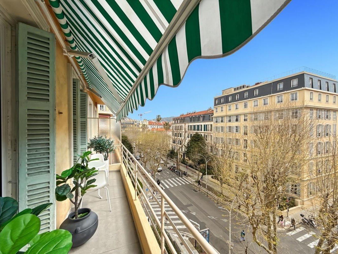 Property photo in Carre d'Argent