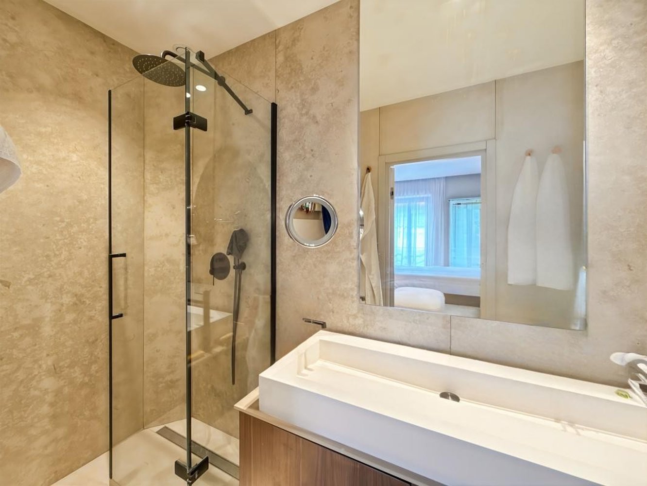 Property photo in Carre d'Argent