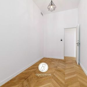 Property in Carre d'Argent