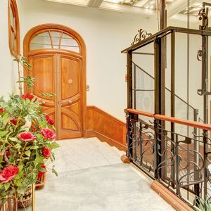 Property in Carre d'Argent