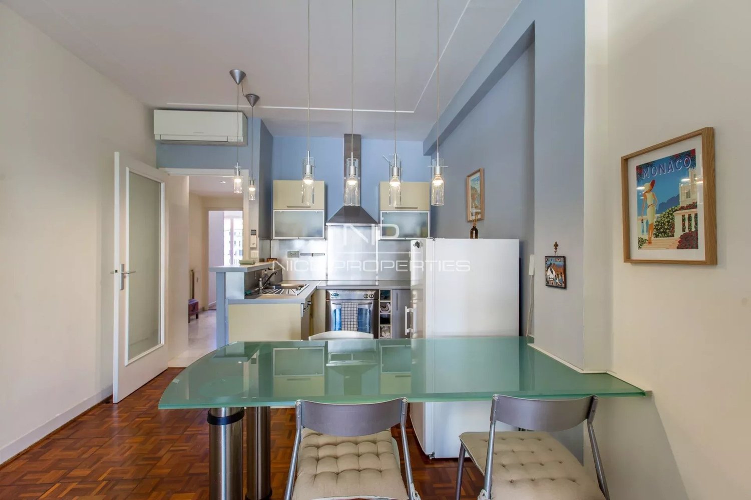 Property photo in Carre d'Argent