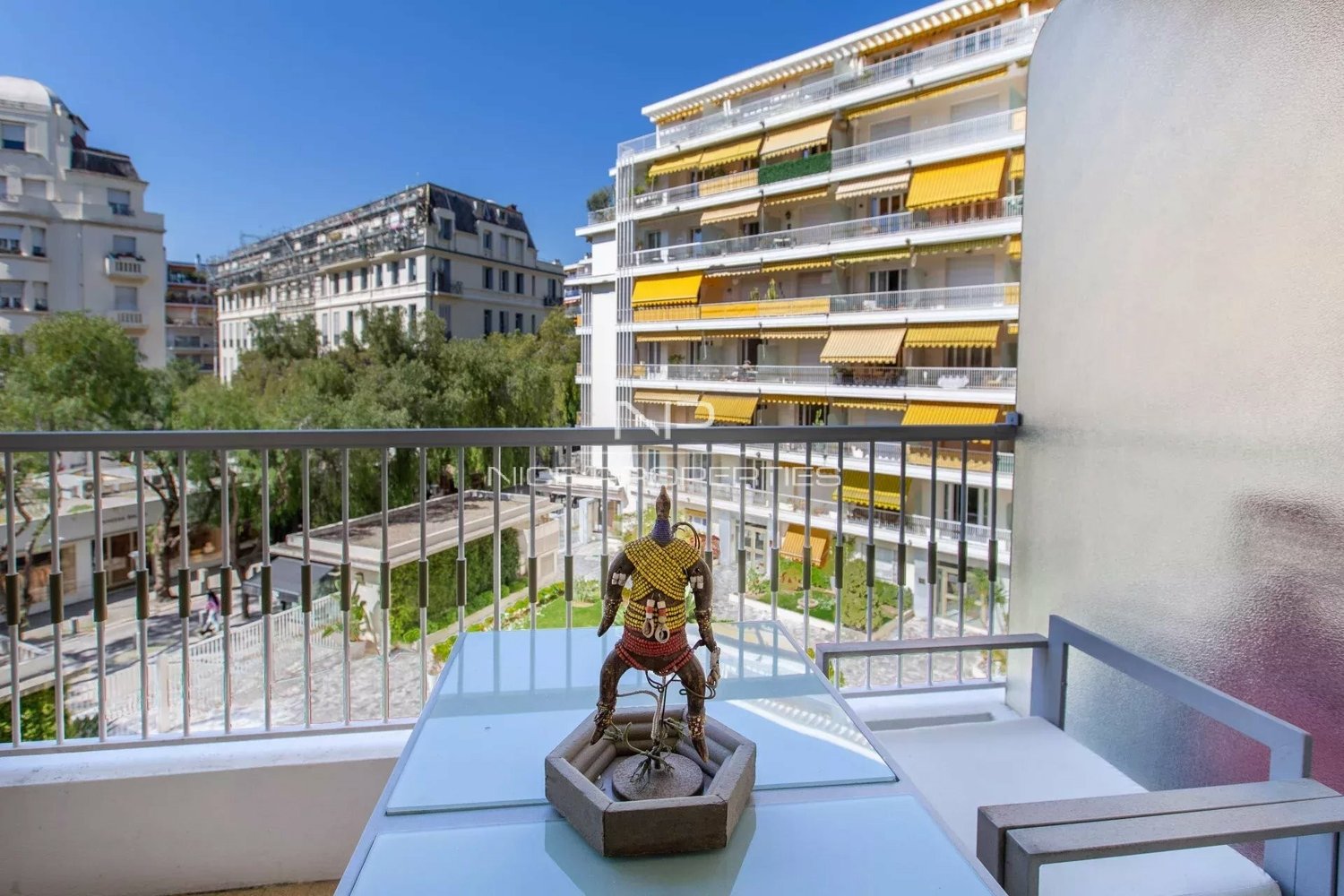 Property photo in Carre d'Argent